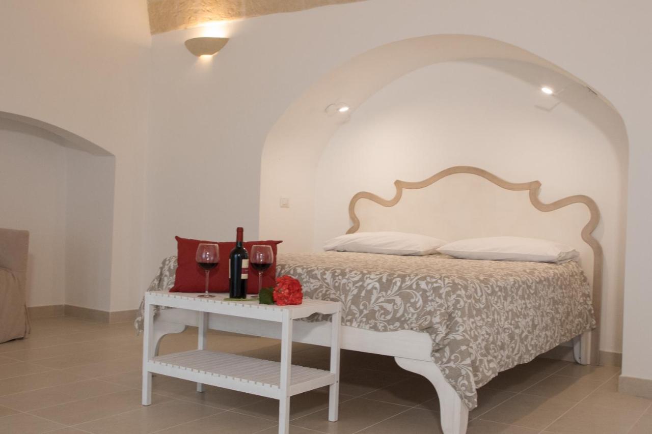 Bed and Breakfast Ych-Le Grotte Di Sileno Кастелланета Экстерьер фото